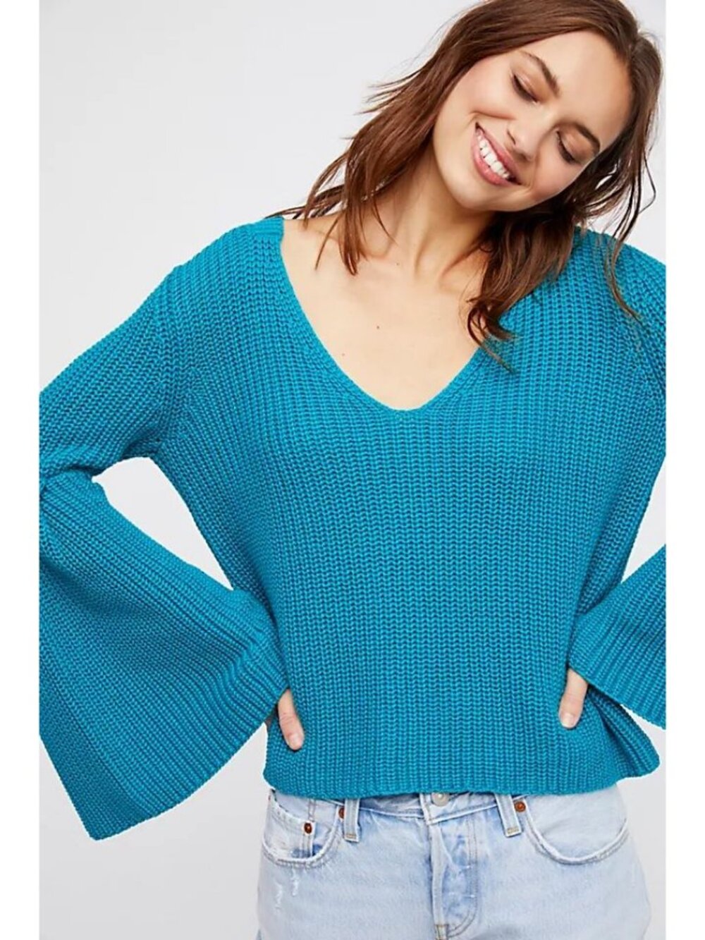 Free People Damsel Pullover Sweater in Harbor Cropped Bell Sleeves size Small